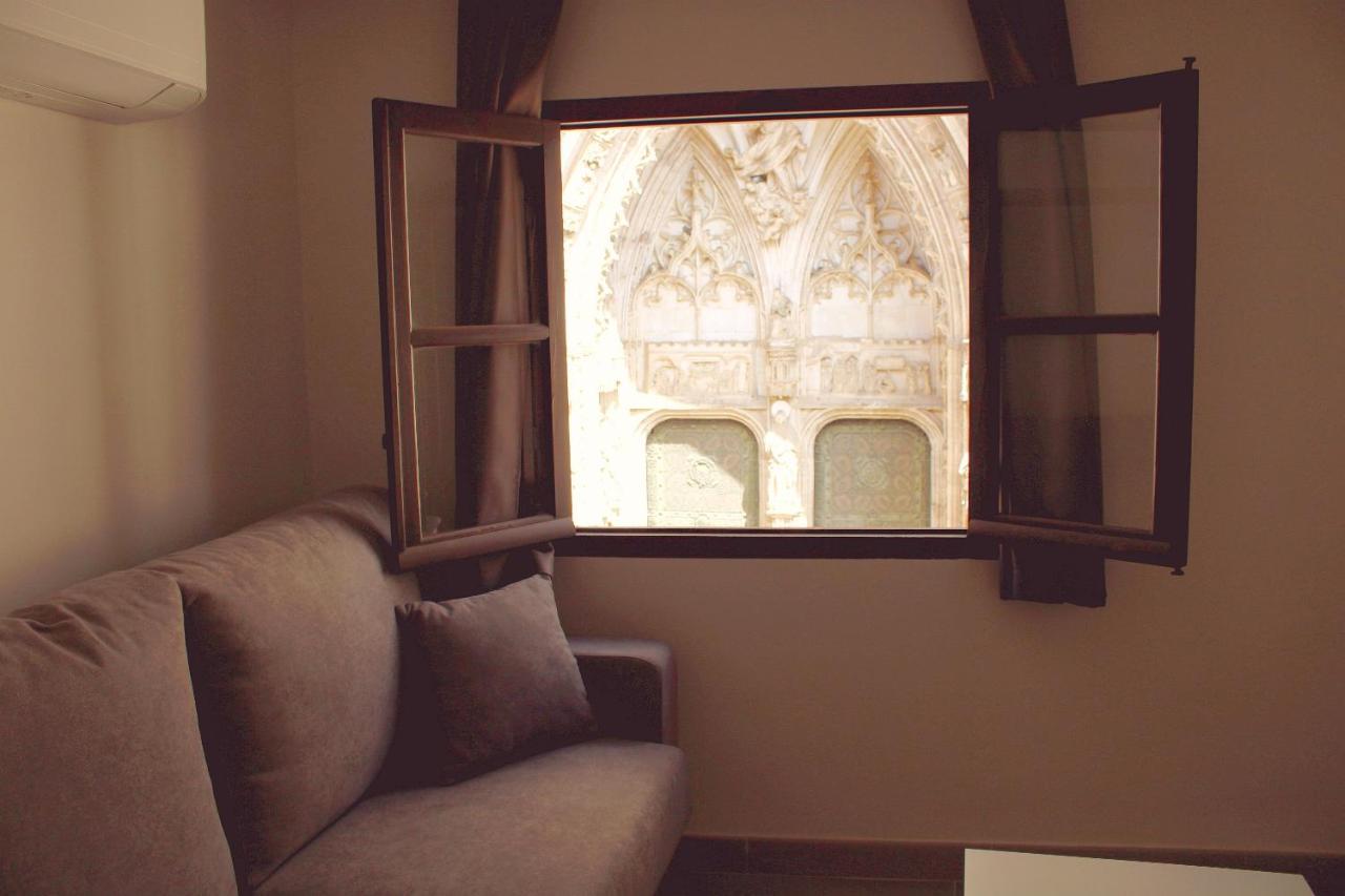 Puerta De La Catedral Appartement Toledo Buitenkant foto